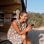 Must-have travel apps for digital nomads in 2024